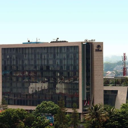 Hilton Bandung Hotel Exterior photo